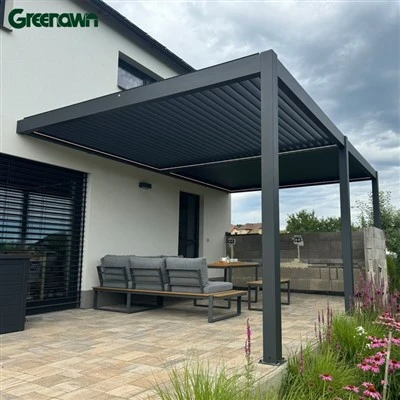 Pergola s nastavitelným stíněním